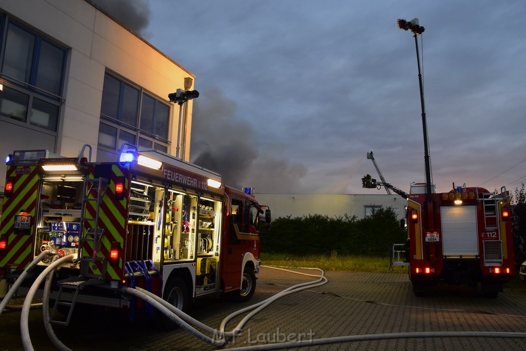 Grossbrand Halle Troisdorf Kriegsdorf Junkersring P322.JPG - Miklos Laubert